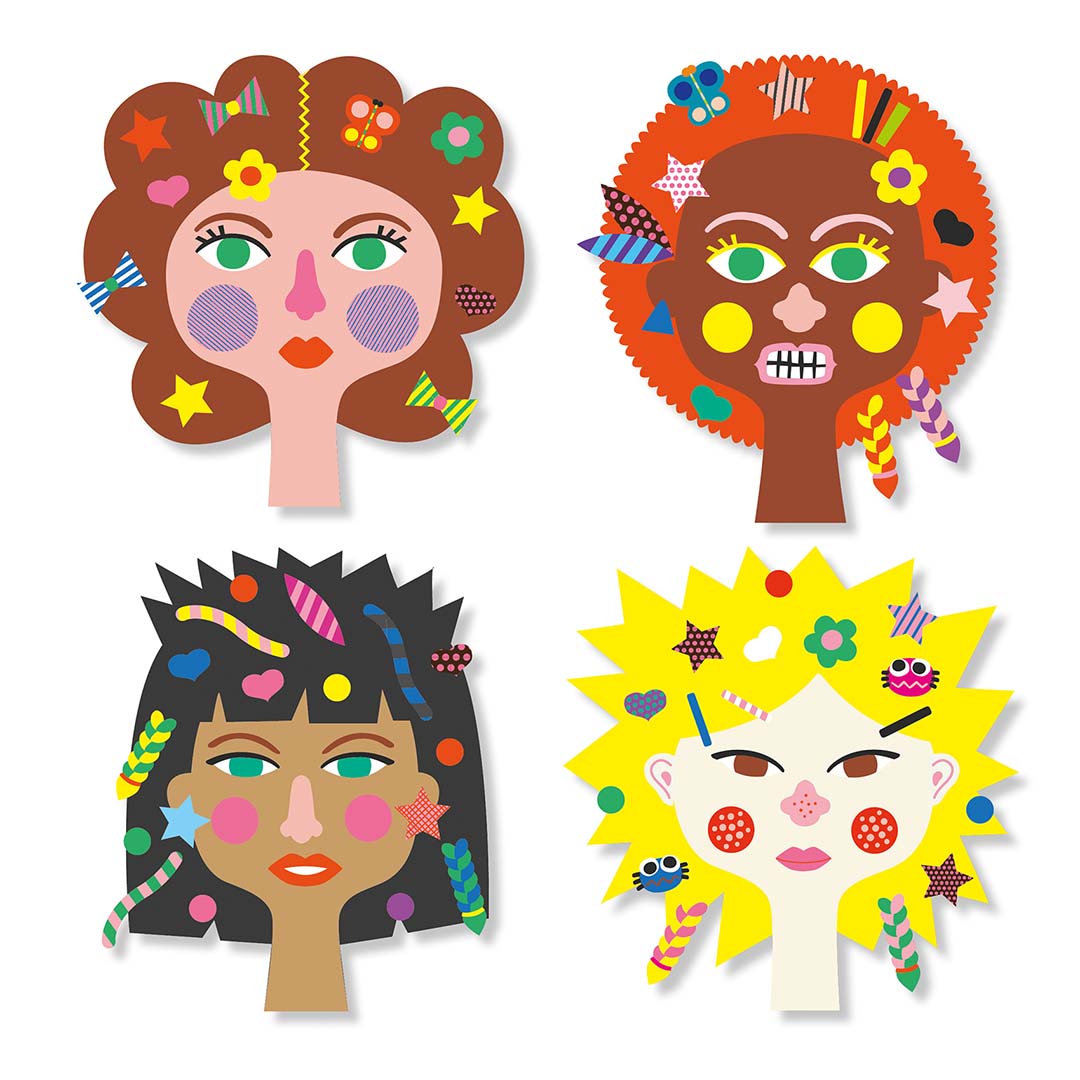 Vier voorbeelden van versierde kartonnen gezichten met stickers uit de knutselset.
