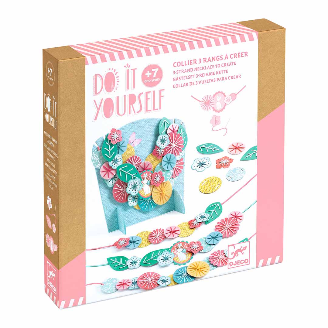 Djeco knutselset DIY ketting Flora verpakking met een voorbeeld van de gemaakte bloemenketting.