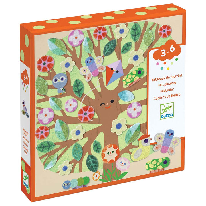 Djeco hobbyset verpakking met een voorbeeld van een vilten boom versierd met bloemen en dieren.