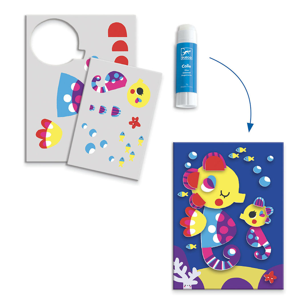 Een demonstratie van de Djeco knutselset met materialen voor het maken van een zeepaardje, inclusief lijm en stickers.