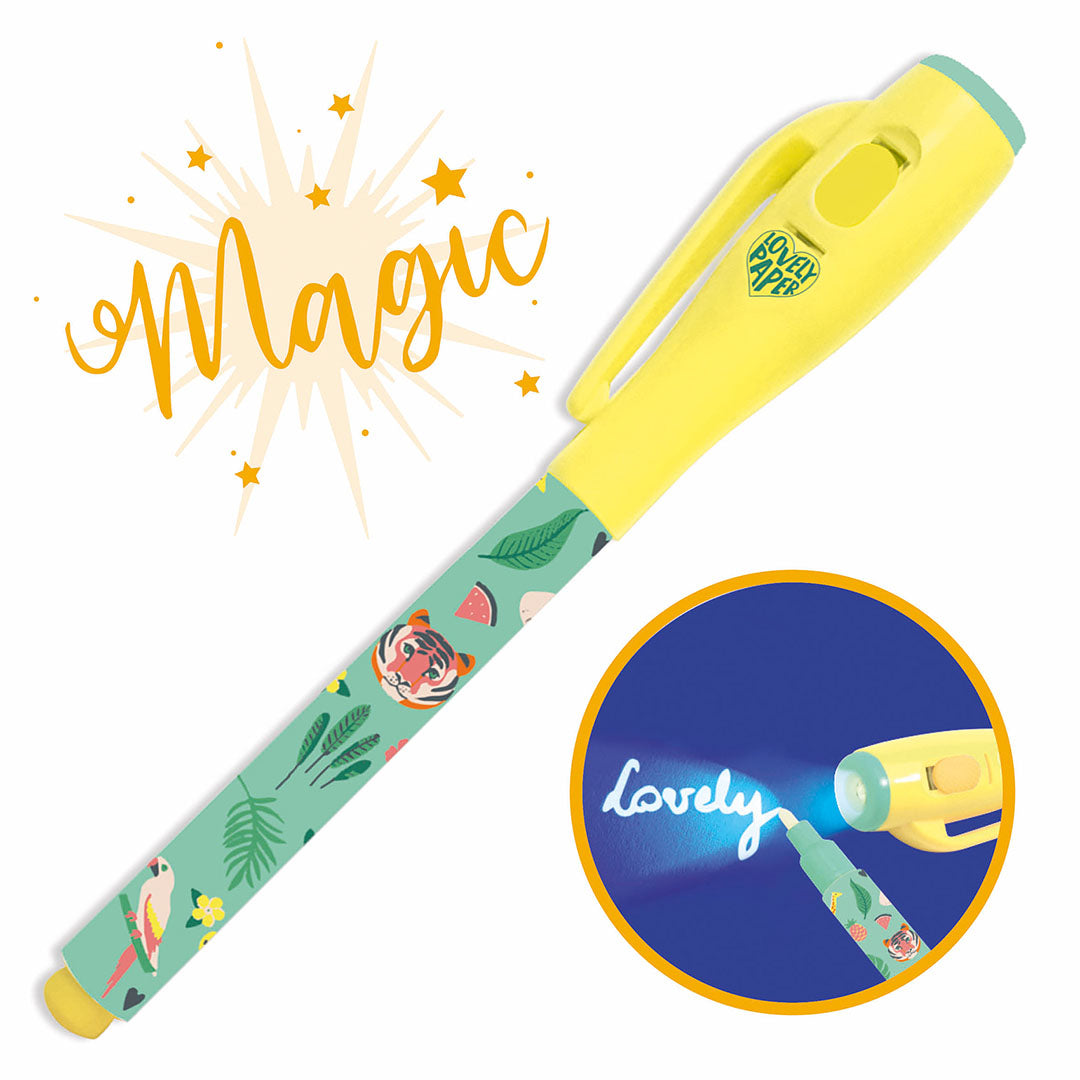 Djeco magische pen met dieren- en bladerenpatroon, met een detail van de pen die onzichtbare inkt onthult.