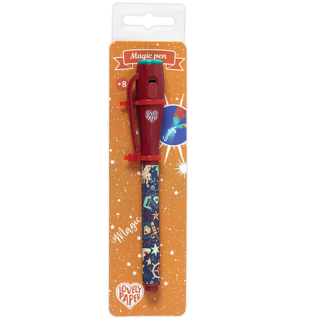 Djeco magische pen in de verpakking, met een donkerrode dop en een patroon van zeedieren en sterren op de pen.