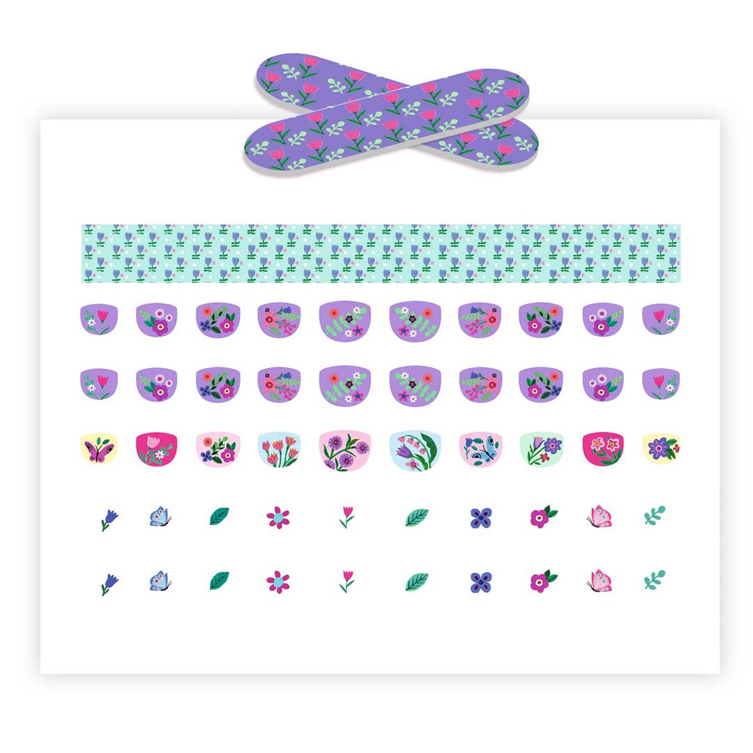 Een set nagelstickers met diverse bloemmotieven en twee nagelvijltjes.