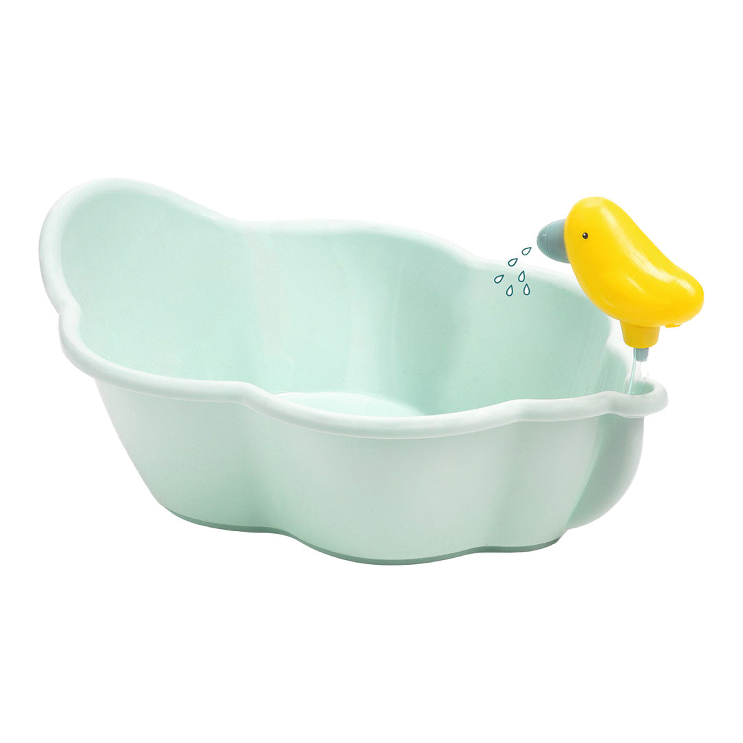 Djeco poppenbadje Pomea in lichtgroen met een gele eend-douchekop die water spuit.