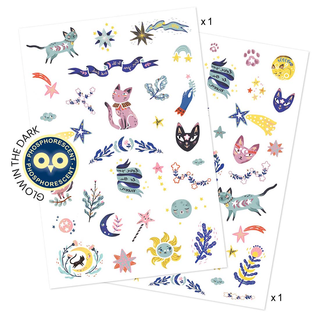 Twee vellen met glow-in-the-dark tijdelijke tatoeages voor kinderen, met diverse droomwereld- en dierenmotieven.