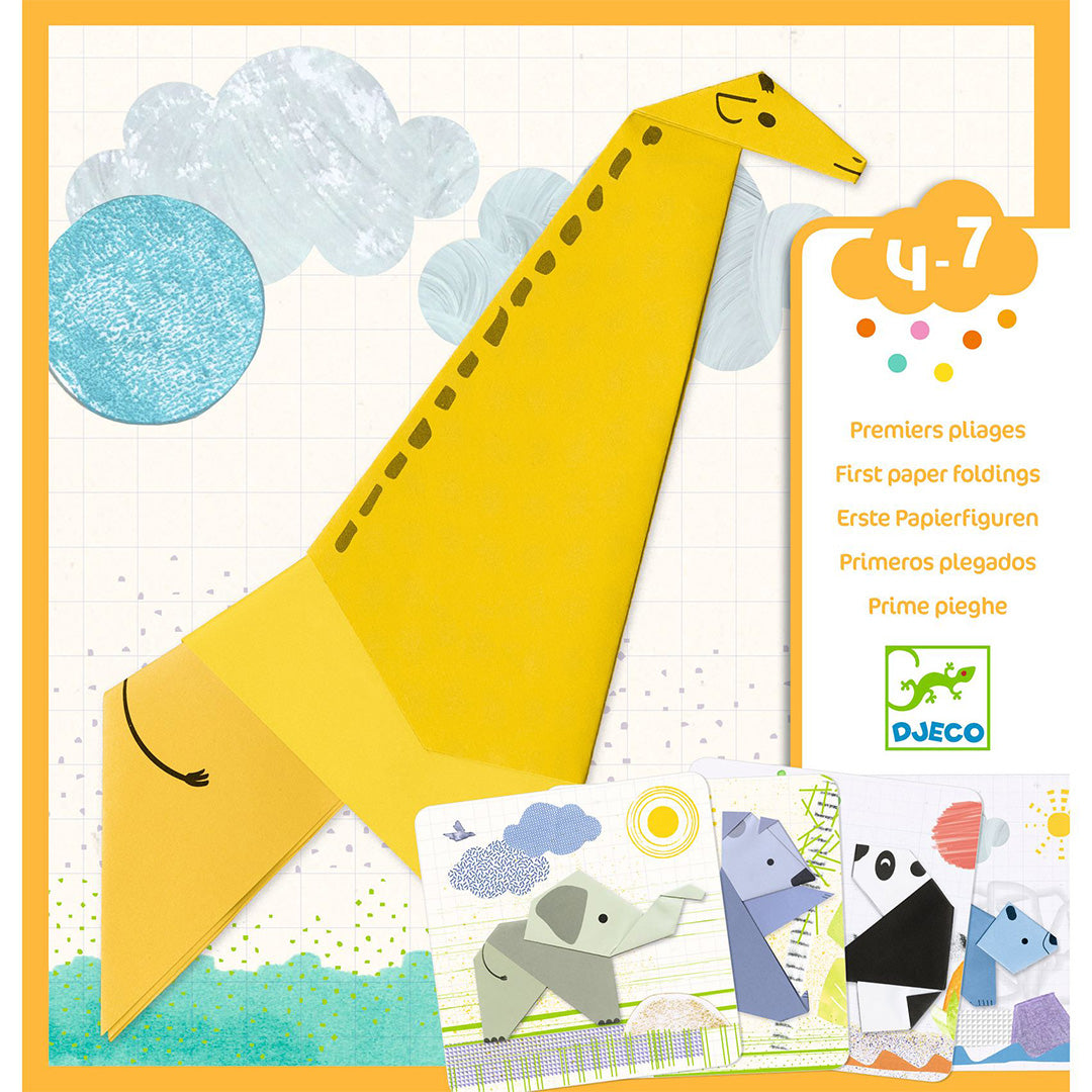 Djeco vouwpapier set met een gevouwen gele giraffe en voorbeelden van andere dieren origami op een speelse achtergrond.