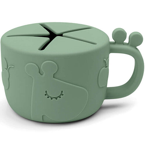 Done by Deer groen siliconen snackdoosje met giraffe en fruit reliëf.