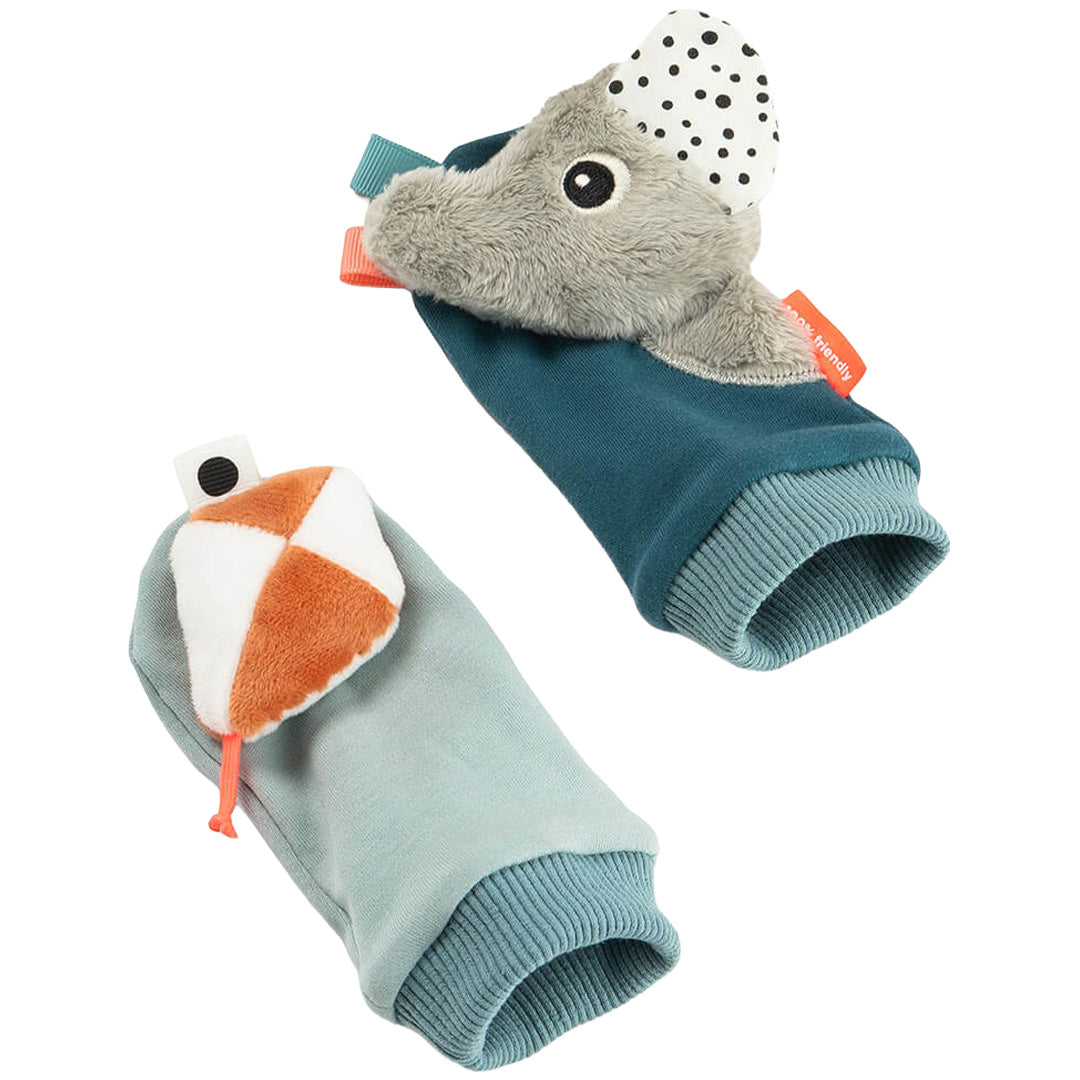 Done by Deer rammelsokken voor baby's met een koala en een vlieger.