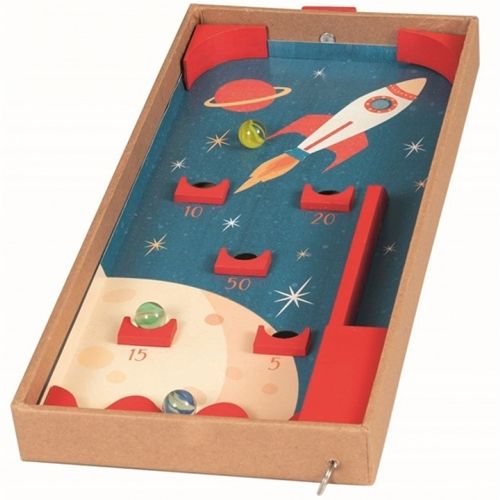 Egmont Toys houten flipperkast met ruimtevaartthema, inclusief raket, planeten en knikkers.