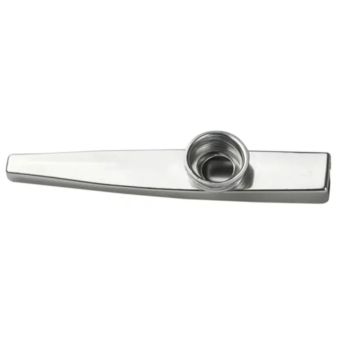 Egmont Toys zilveren metalen kazoo.