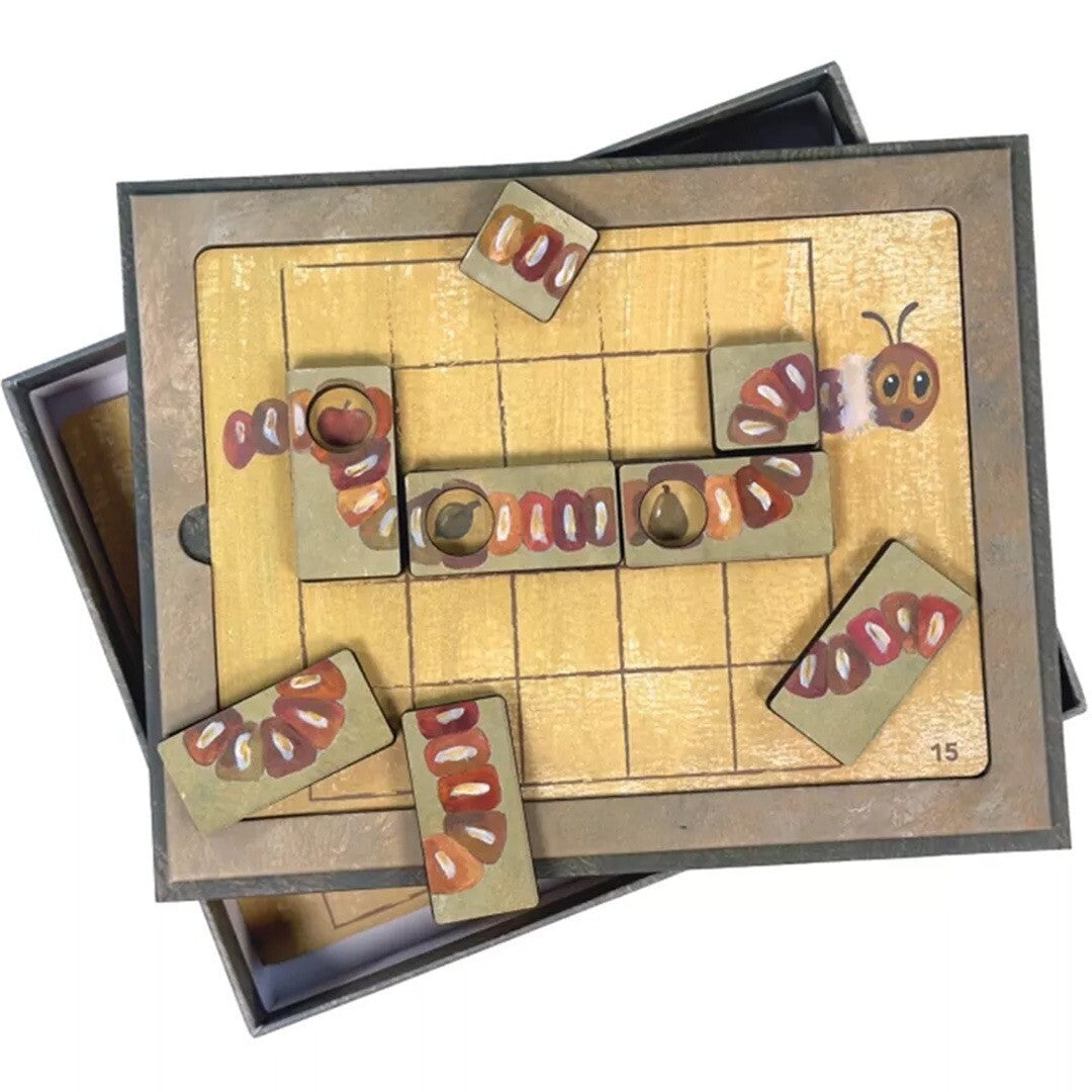 Egmont Toys magnetisch rupsenspel met het speelbord en losse puzzelstukken.