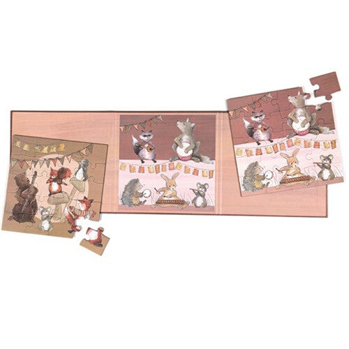 Egmont Toys magnetische puzzel met dierenmuzikanten, deels in elkaar gezet, op een beige ondergrond.