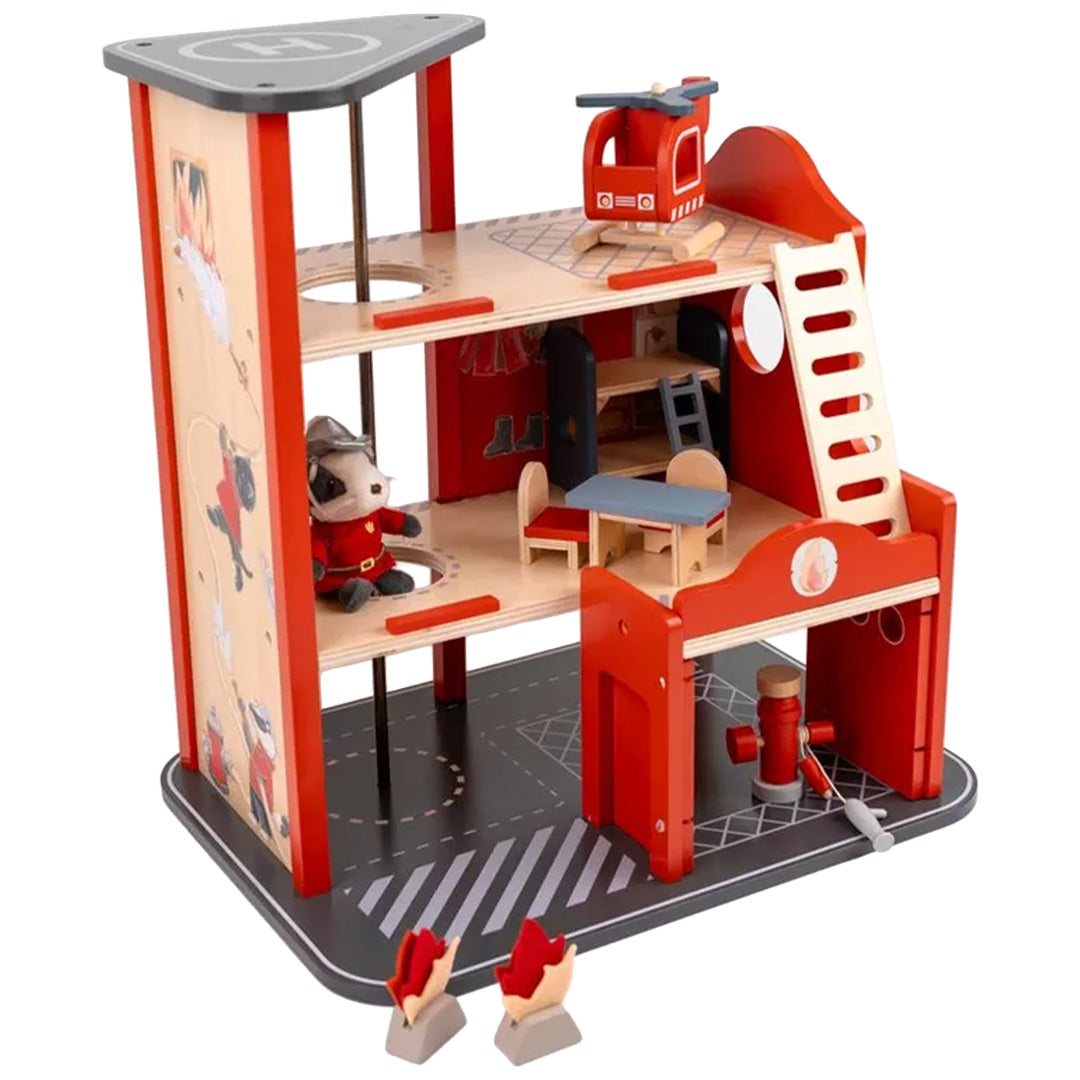 Egmont Toys houten brandweerkazerne speelset met helikopter, brandweerman en accessoires.