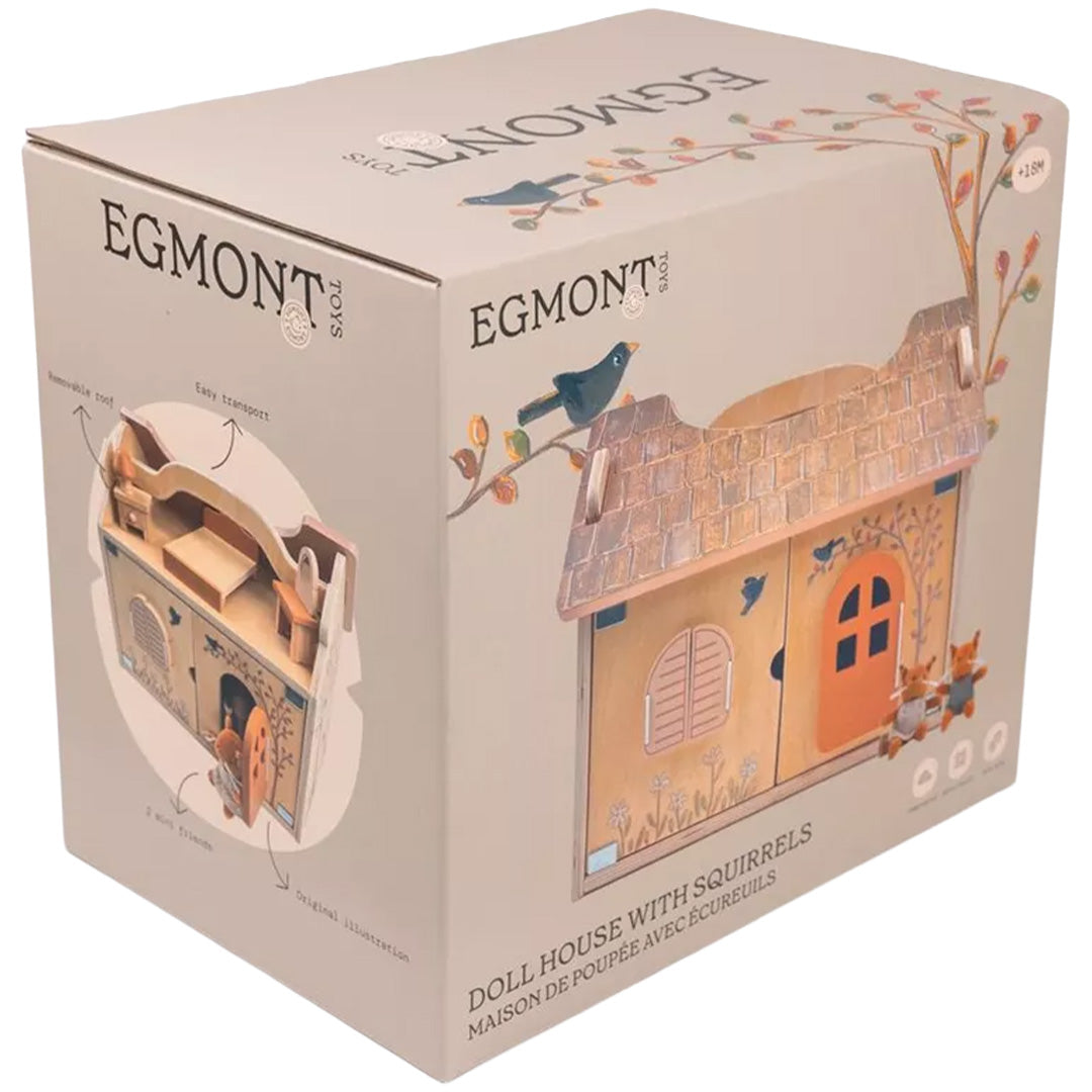 Verpakking van het Egmont Toys houten poppenhuis met eekhoorns, met een afbeelding van het huis.