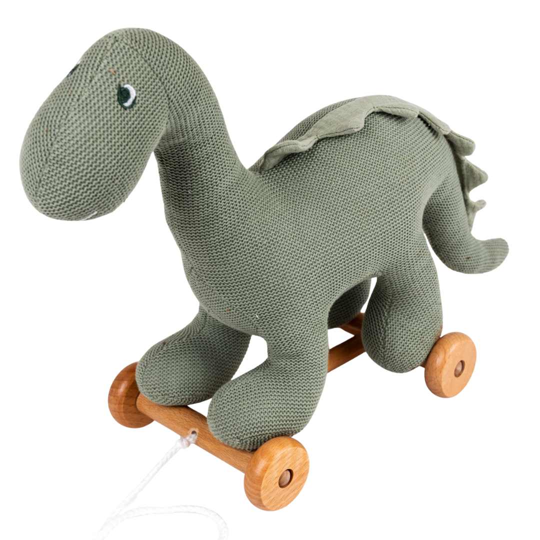 Egmont Toys groene gebreide dinosaurus Victor trekfiguur op houten wielen.
