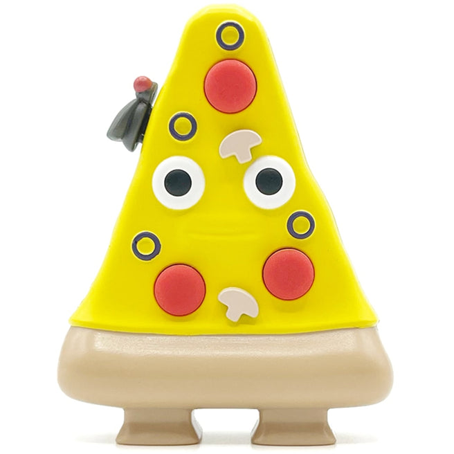 Fidget Go fidget speelgoed in de vorm van een gele pizzapunt met ogen en toppings, van voren gezien.