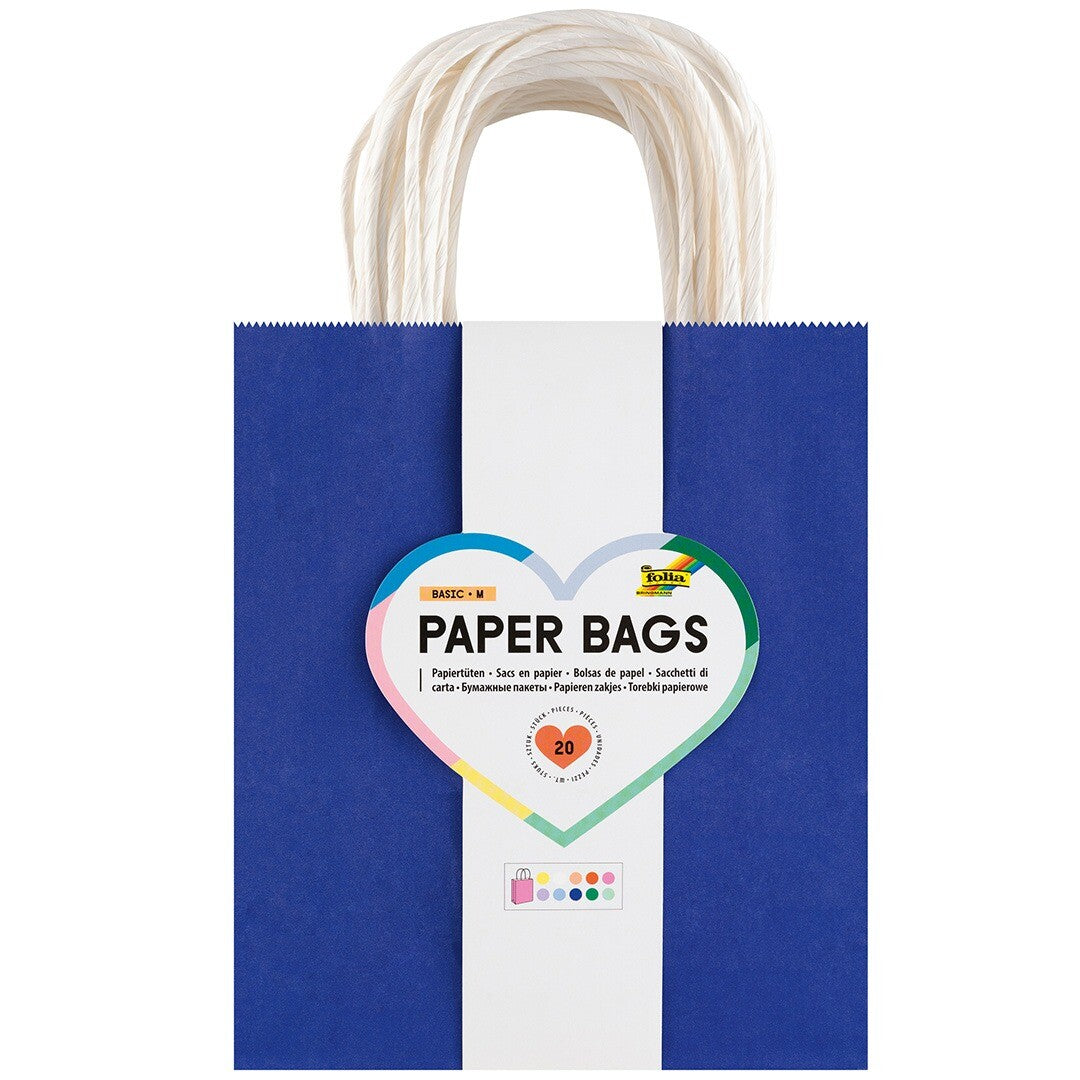Folia verpakking van blauwe papieren cadeauzakjes met hartvormig label.