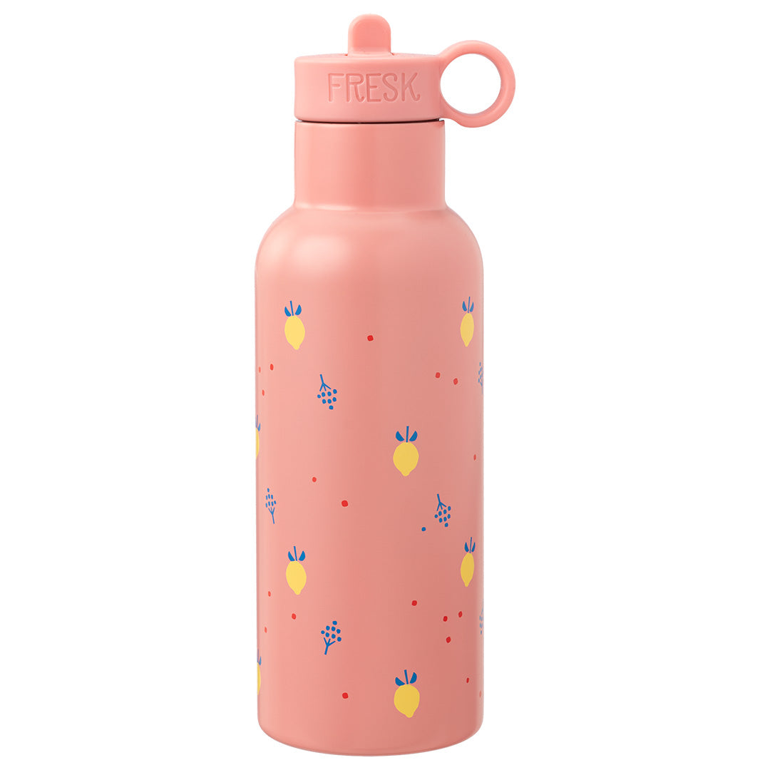 Fresk roze thermosfles met zomerfruit patroon en roze dop met lus.