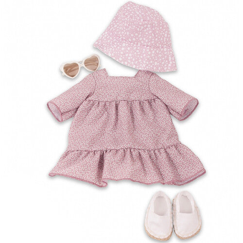 Gotz poppenkledingset met roze jurk met stippen, bijpassende hoed, witte hartvormige zonnebril en witte schoenen, plat gelegd.