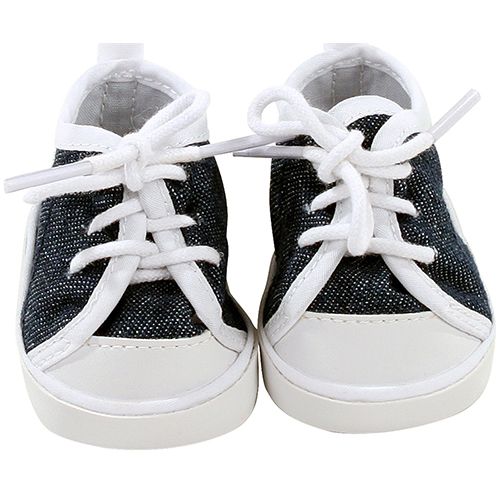 Gotz poppenschoentjes: twee blauwe denim gympjes met witte veters.
