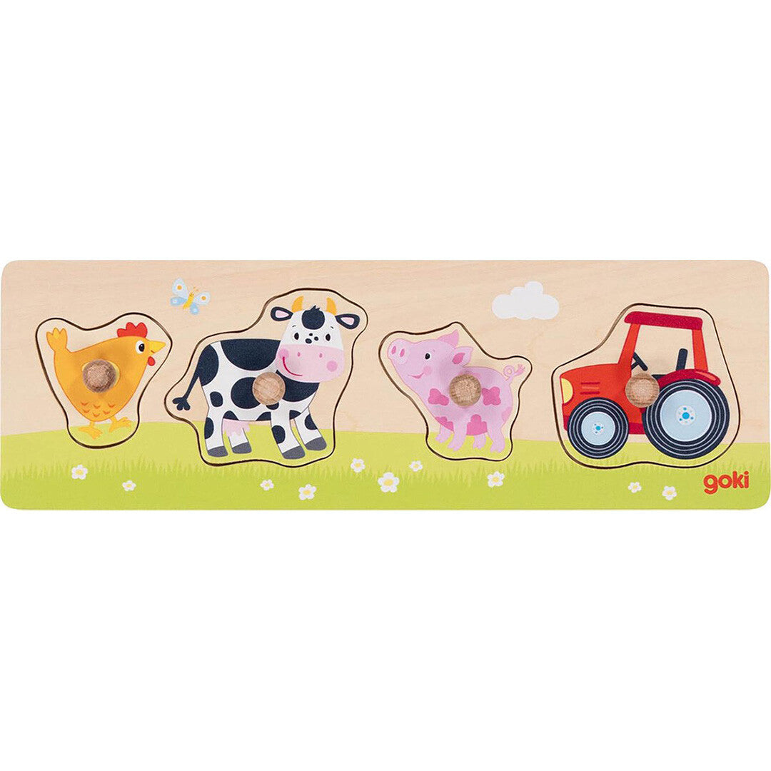 Goki houten knoppuzzel met boerderijdieren kip, koe, varken en een rode tractor.