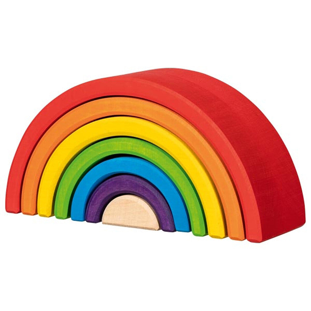 Goki houten regenboog stapeltoren met 7 gekleurde bogen, in elkaar geschoven.