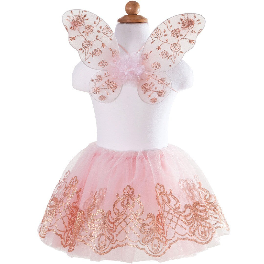 Great Pretenders verkleedset met roze tutu en roze-gouden vleugels op een paspop.