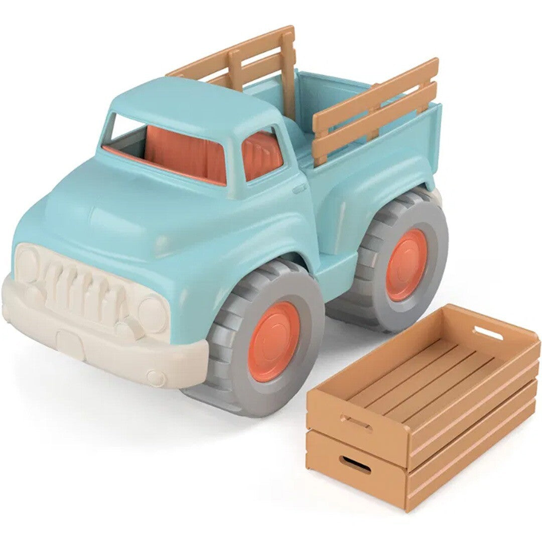 Green Toys blauwe speelgoed pick-up truck met twee bruine kratten.