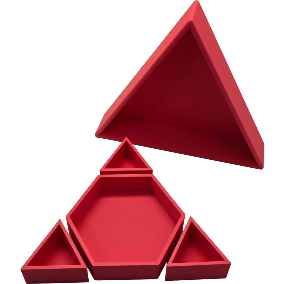 Grennn set van rode geometrische inlegbakken voor sensorisch speelgoed, met een grote driehoek, een zeshoek en drie kleine driehoeken.