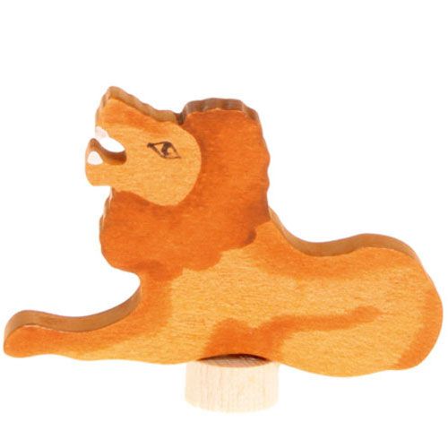 Grimm's houten decoratiefiguur van een oranje leeuw.