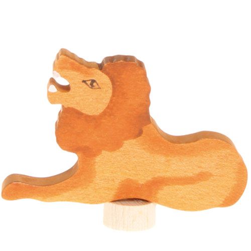 Grimm's houten decoratiefiguur van een oranje leeuw.