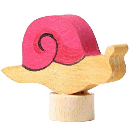 Grimm's houten decoratie figuur van een roze slak op een houten voetje.