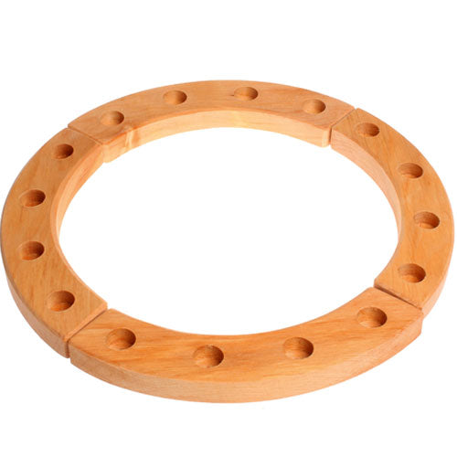Grimm's houten verjaardagsring in naturelkleur met 16 gaten.