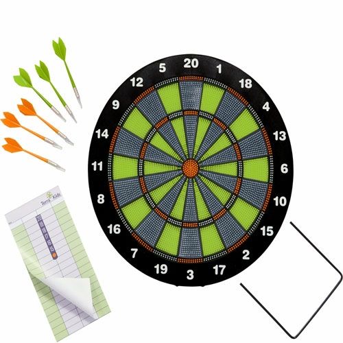 Haba Terra Kids soft dartbord set met zes pijlen, scoreblok en standaard.