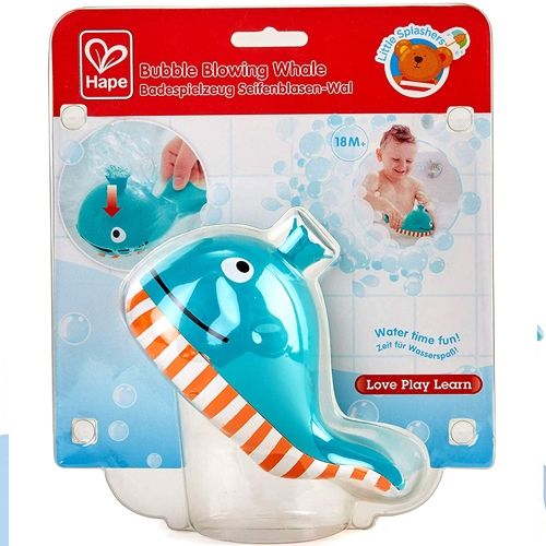 De verpakking van de Hape badspeelgoed zeepbellen maker in de vorm van een blauwe walvis.