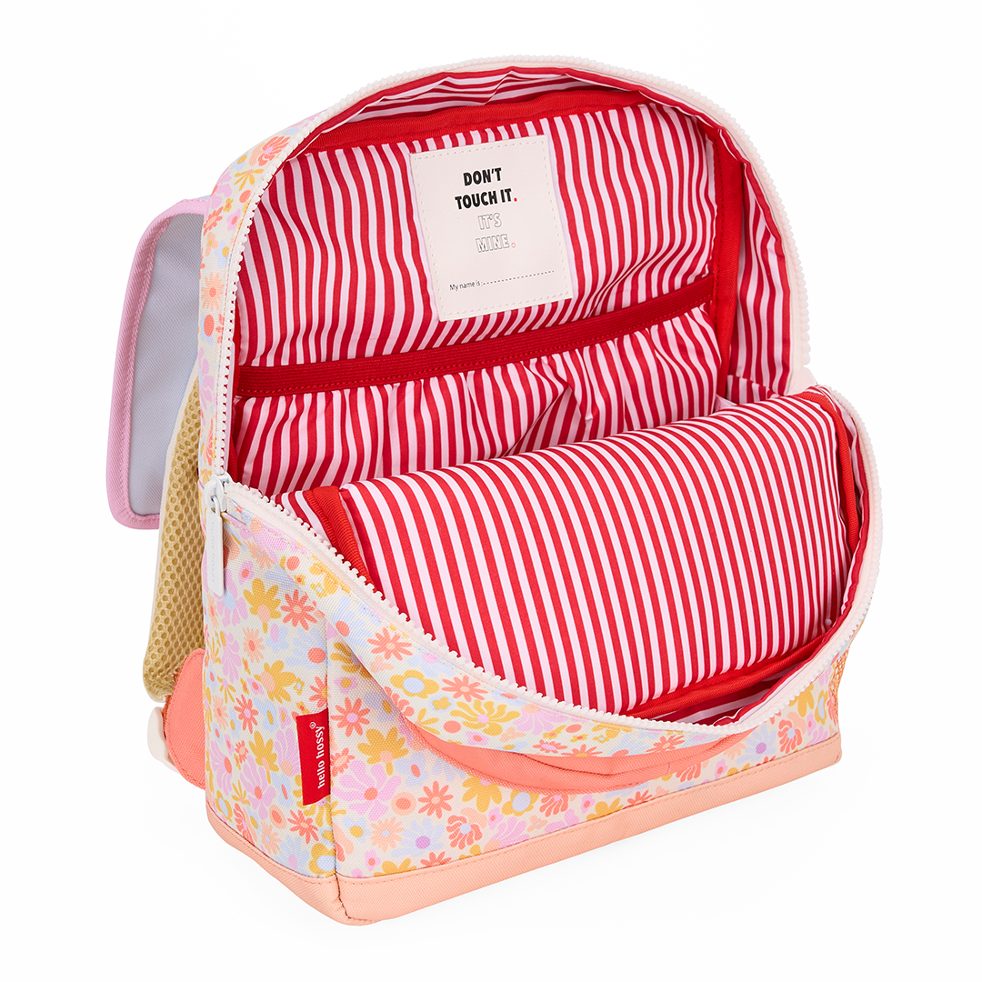 Open Hello Hossy kleuterrugzak met retro bloemenpatroon en rood-wit gestreepte binnenvoering.