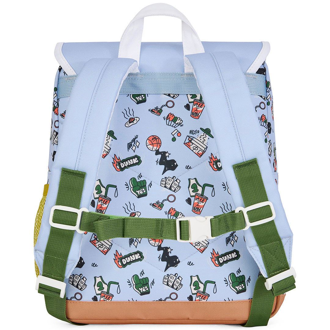 Achterkant van de hello hossy schoolrugzak met 'dunk' patroon, met schouderbanden en borstband.