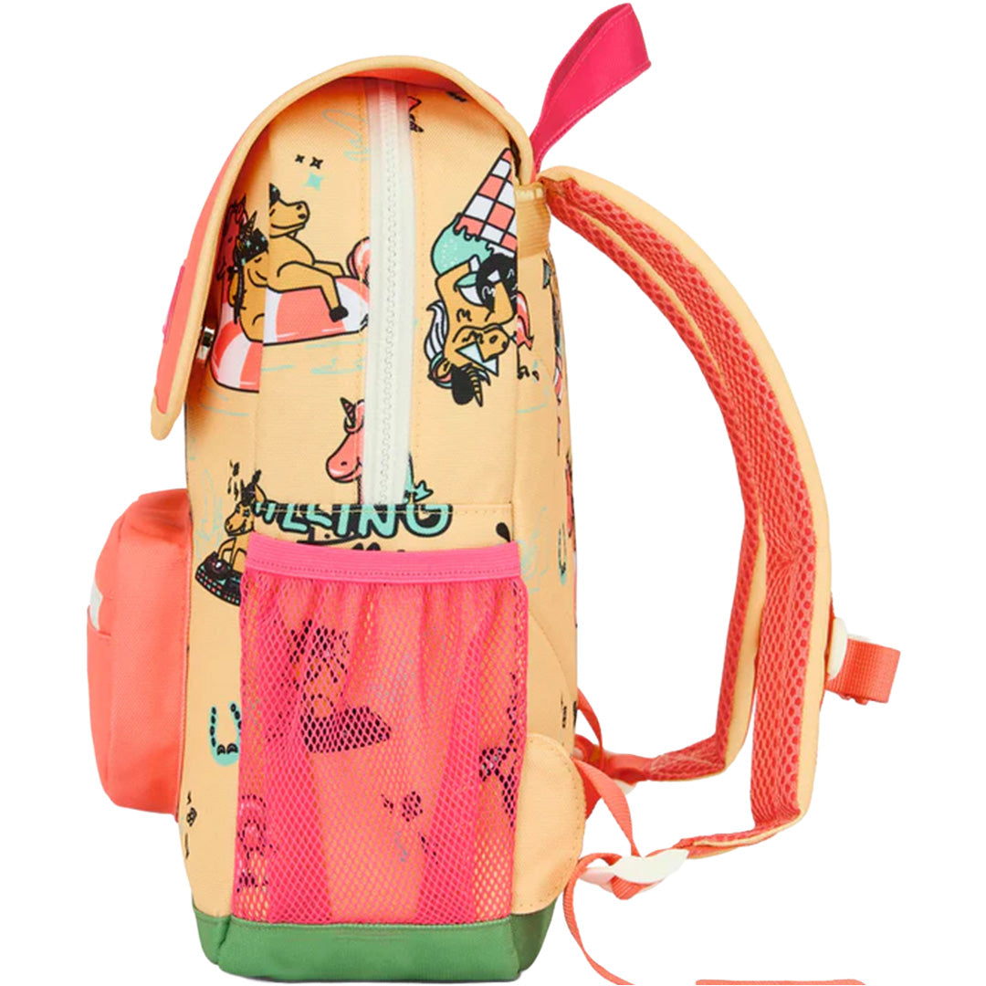 Zijkant van de Hello Hossy schoolrugzak met roze mesh zijvak.