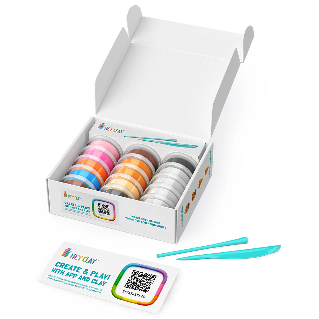 Open Hey Clay boetseerklei-set Dog Buddies verpakking met gekleurde kleipotjes en boetseergereedschap.