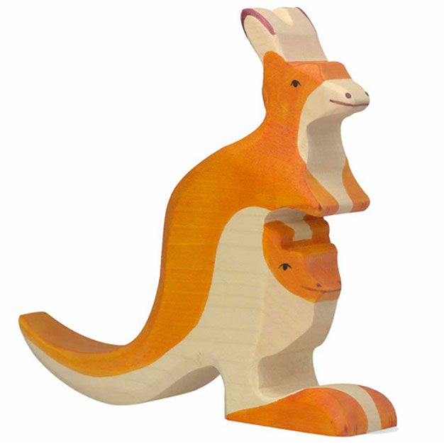 Holztiger houten speelgoedfiguur van een oranje en naturelkleurige kangoeroe met jong.