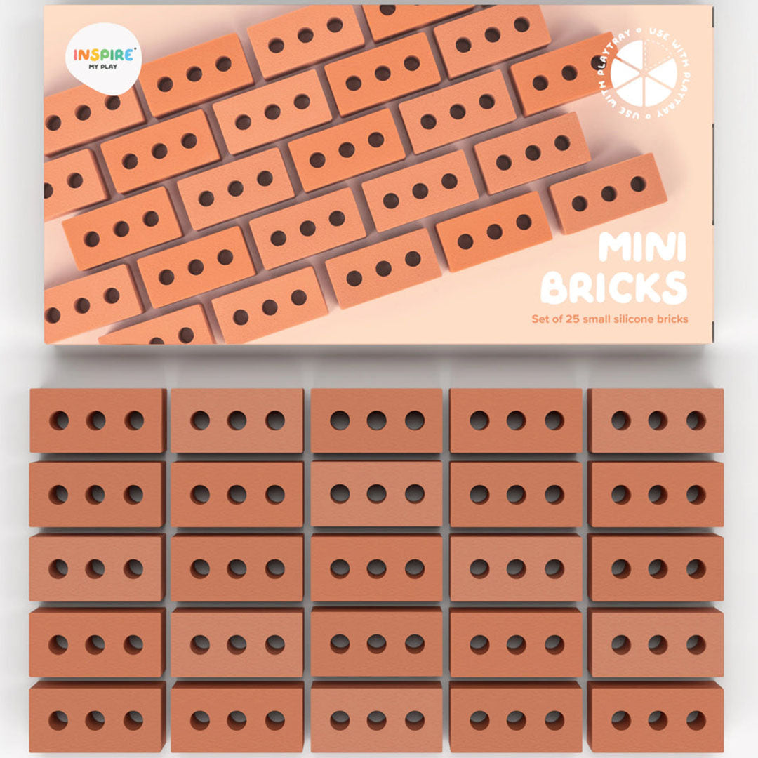 De verpakking van de Inspire My Play mini bricks met daaronder 25 oranje siliconen bouwsteentjes in rijen.