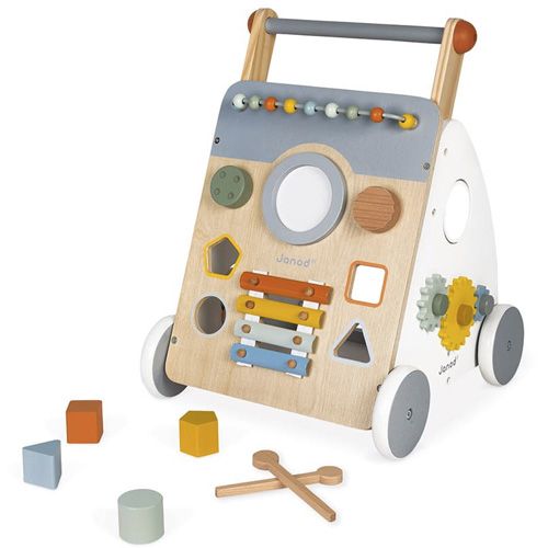 Janod activiteitentrolley met xylofoon, vormenstoof en kralenbaan, inclusief losse speelblokjes en stokjes.