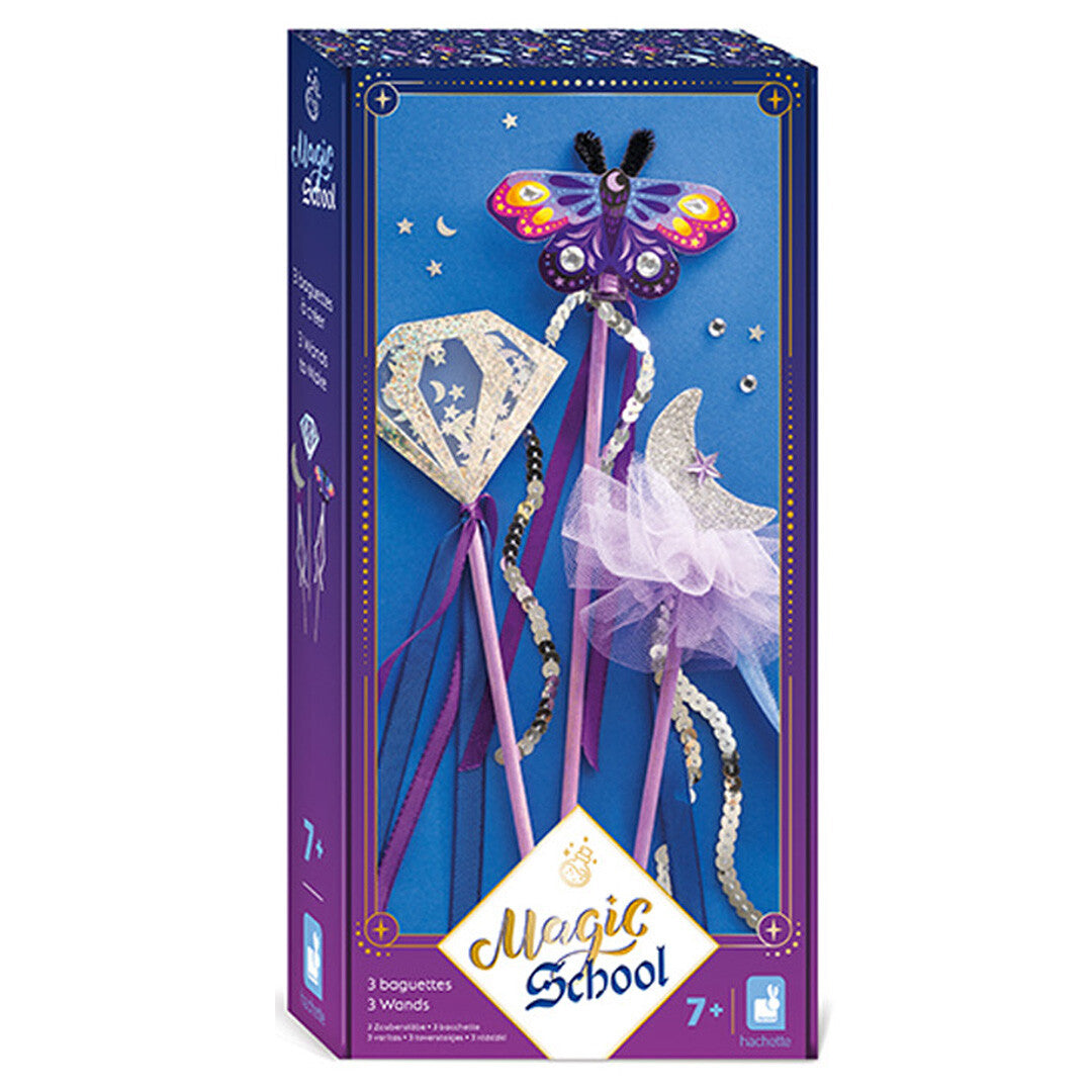De Janod knutselset voor toverstokken 'Magic School' in de verpakking, met de drie toverstokken zichtbaar.