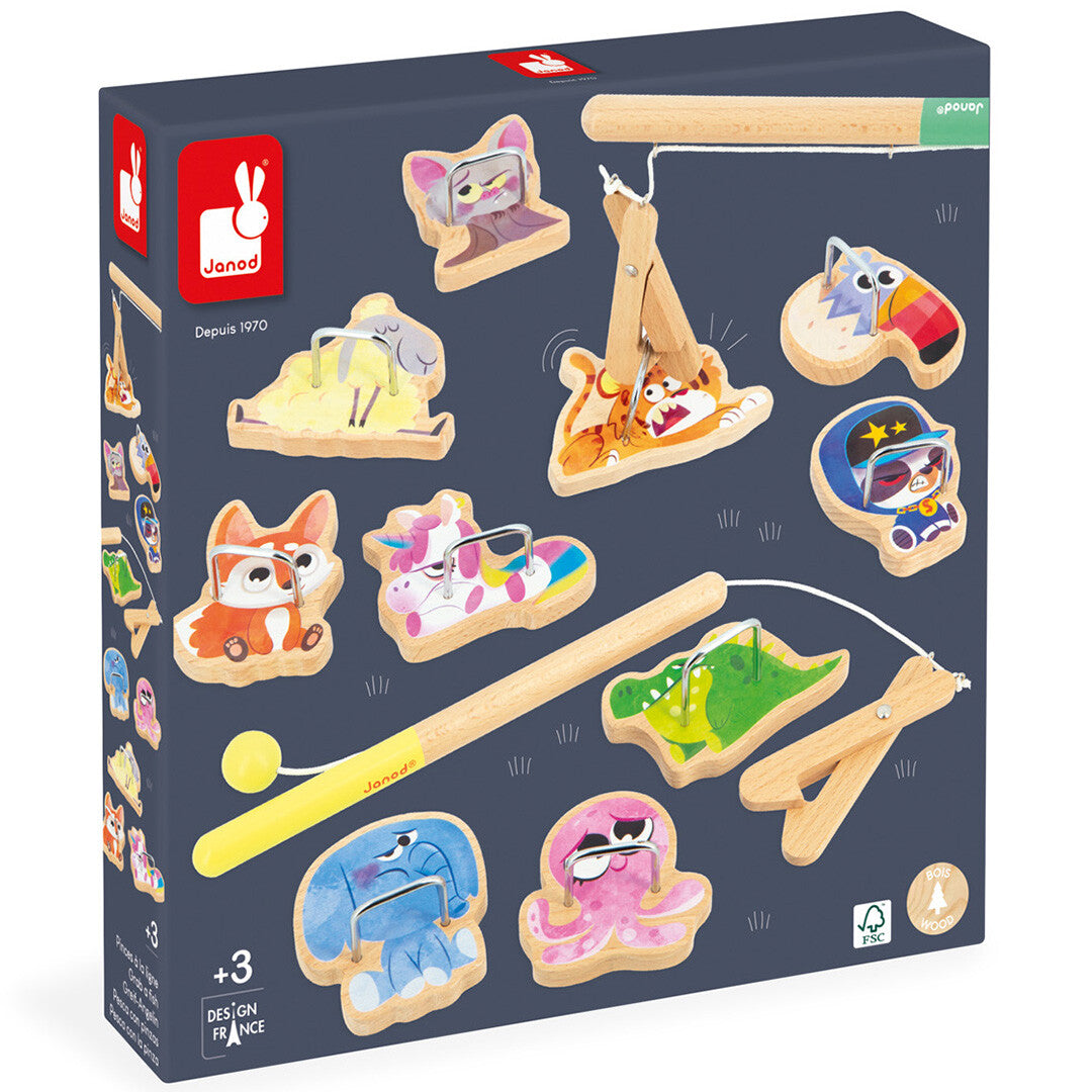 De verpakking van een Janod houten visspel met diverse dierfiguren.
