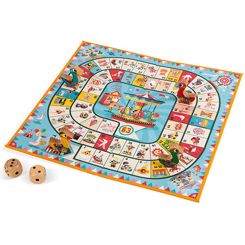Janod ganzenbord carrousel bordspel met drie pionnen en twee dobbelstenen.