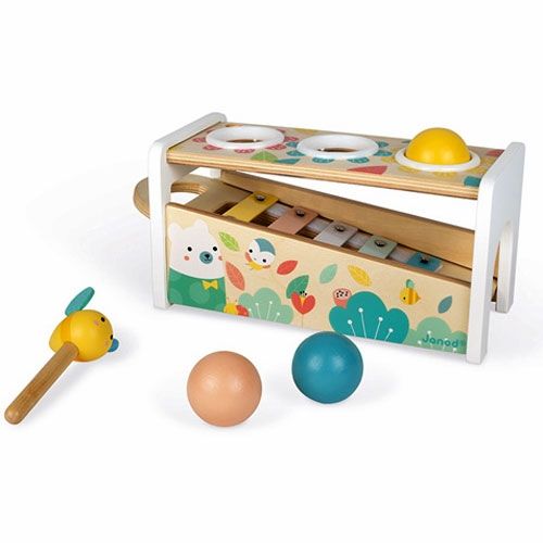 Janod hamerbank en losse xylofoon met hamer en twee ballen, met dieren- en bladerenpatroon.