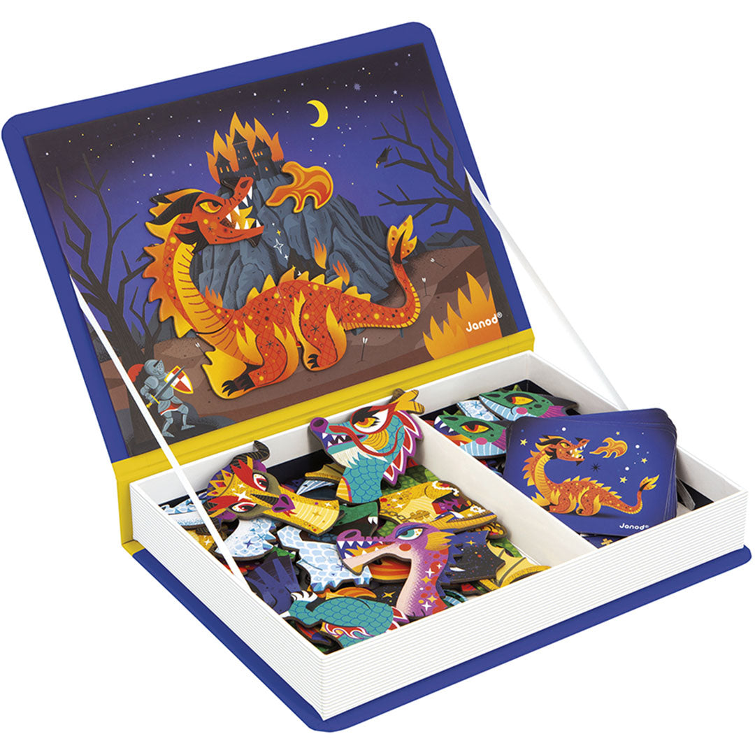 Open Janod magnetisch drakenboek met magneten en voorbeeldkaarten.