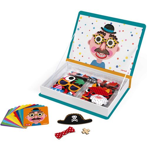 Janod magneetboek 'Gekke Gezichten' open met magnetische onderdelen en voorbeeldkaarten.
