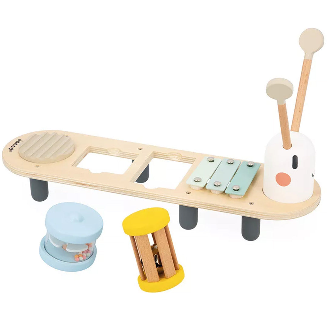 Janod houten muziektafel in de vorm van een rups met losse instrumenten en stokjes in de rupskop.