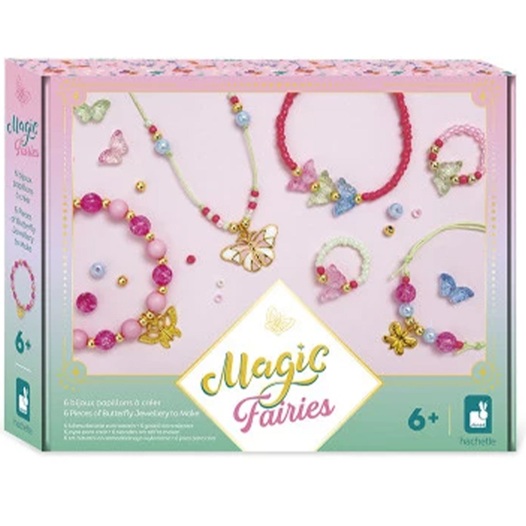 De verpakking van de Janod Magic Fairies sieraden maken set met vlinderthema.
